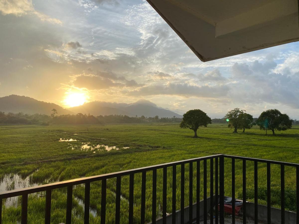 Lamanleman Langkawi ปันไตเจอนัง ภายนอก รูปภาพ
